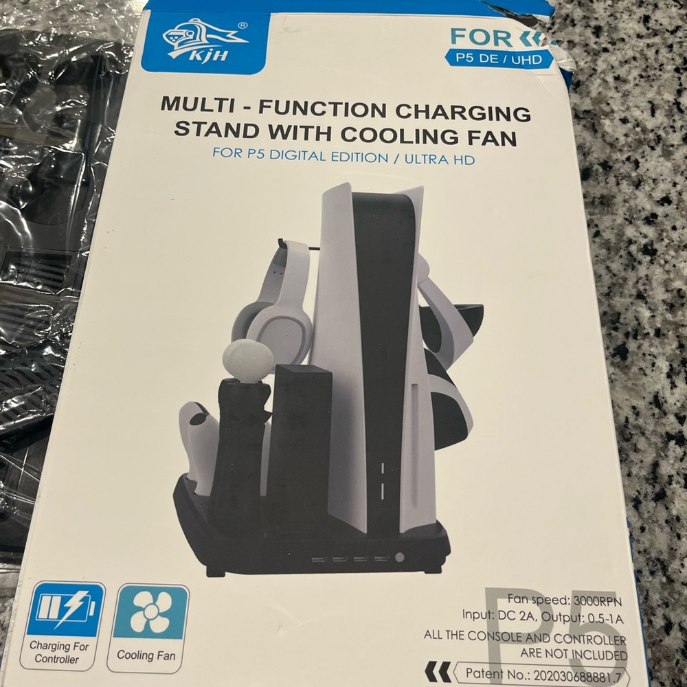 Multi-Function Charging Stand with Cooling Fan for PS5 - Black and White